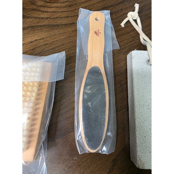Urban Spa Wooden Foot File for Calluses, Pedicures, Heels and Toes Bundle - Picture 3 of 9